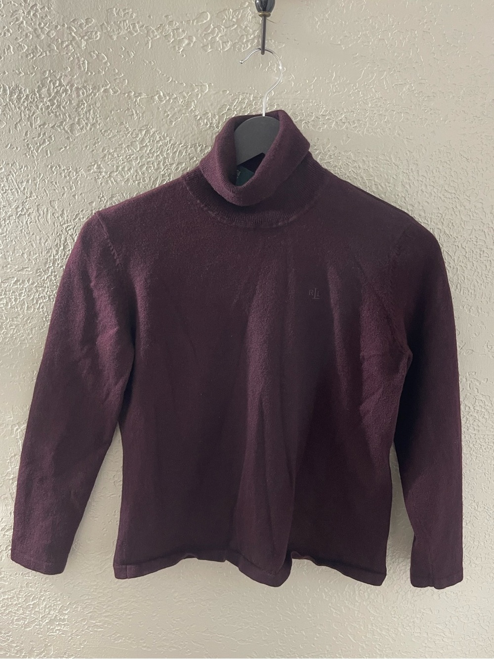 Vintage Ralph Lauren Women's Plum Wool Turtleneck Sweater‎ Petite Large